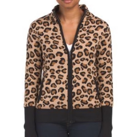 Rachel Zoe Sweaters - Rachel Zoe Tan Black Leopard Print Zippered Sweater Cardigan Pockets EUC XS